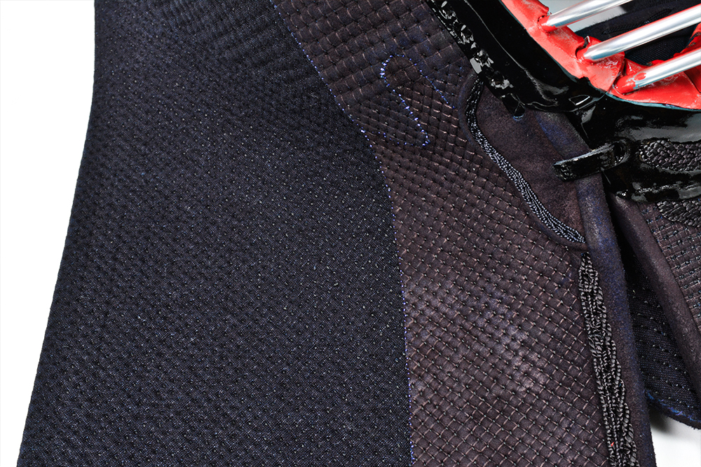 一分八厘手刺剣道防具「源斗(げんと)」 面