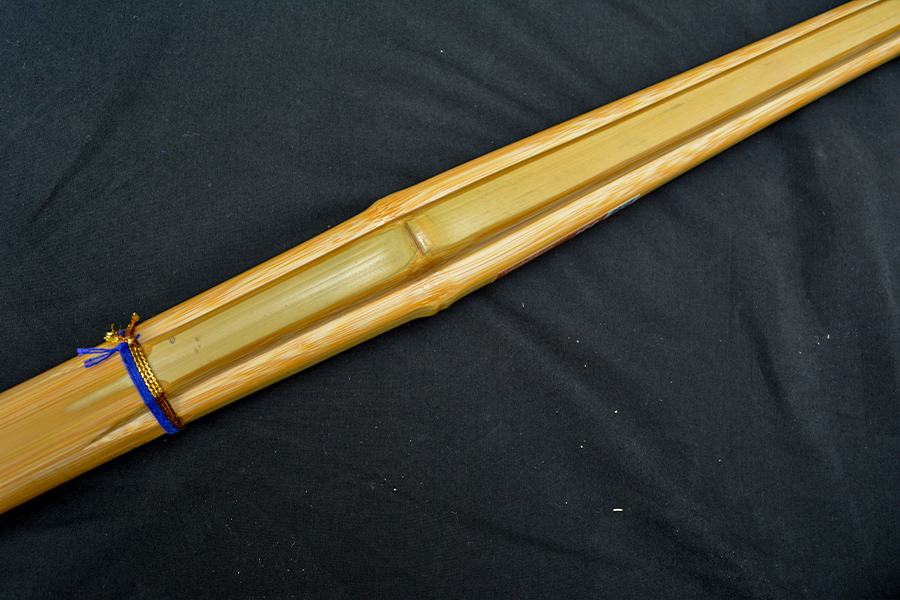 手削り 立面古刀型 真竹 竹刀 39 「源（みなもと） 金印」 39男子サイズ（大学・一般）