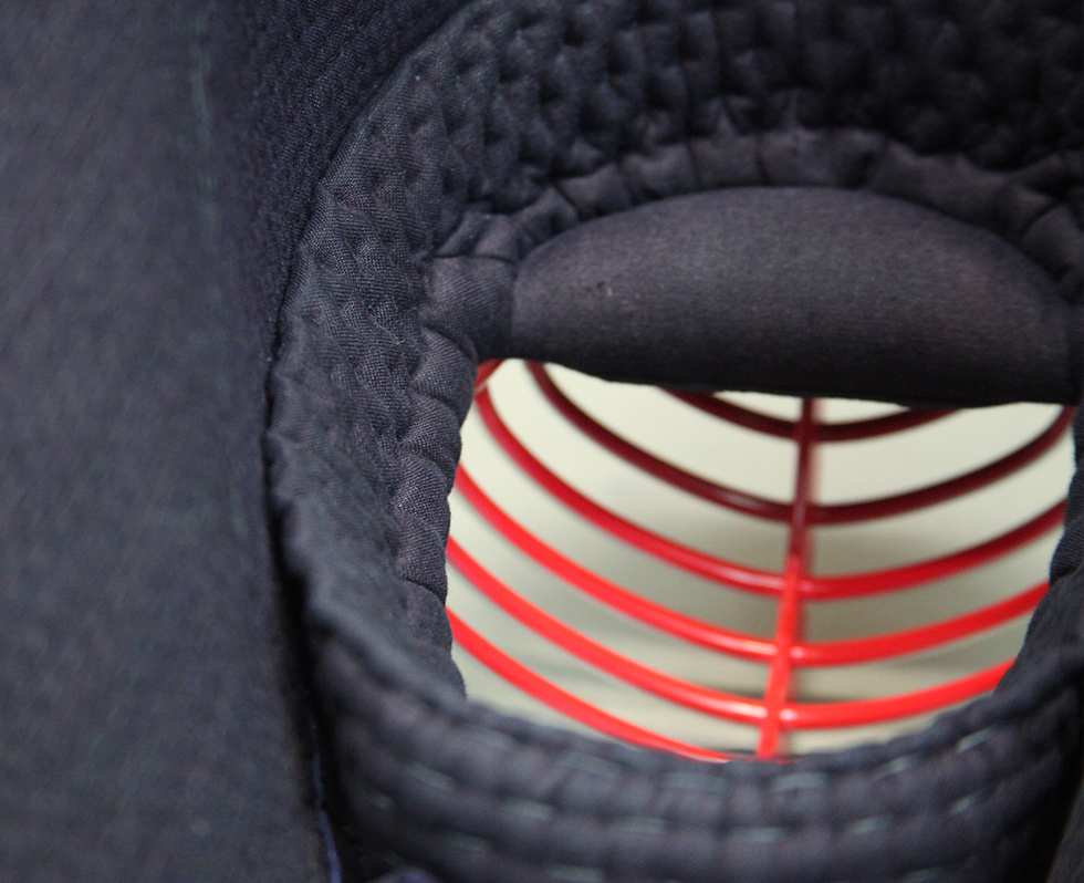 「旭峰」６ミリぐの目刺紺革防具　面