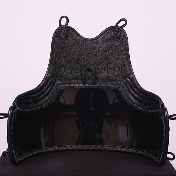 鬼雲飾強化樹脂胴 