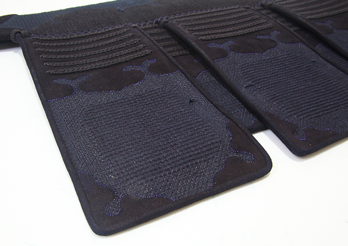 軽量型1.5分紺革手刺防具 垂単品