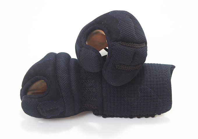 軽量型2.0分織刺手刺防具 甲手単品