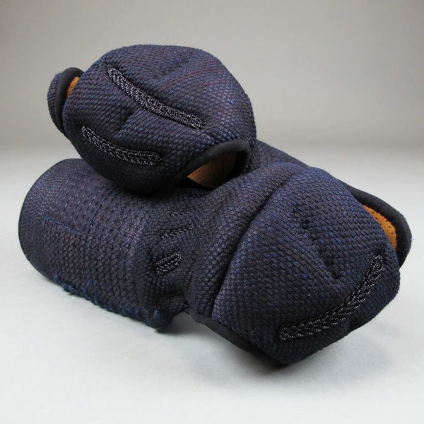 応じ型の仕立て