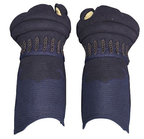 「源心 (げんしん)」4ミリ人工革ミシン剣道防具甲手【剣道防具・小手・篭手】【ﾐｼﾝ刺･機械刺】