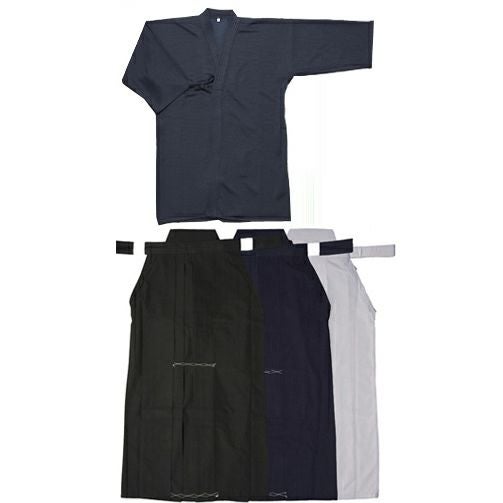 剣道　大特価セール　2020最新作　小手　防具 垂　胴　面　　ジャージ道着　袴 販売終了】紺ジャージ剣道衣＋新特製オリジナルTR剣道袴（剣道カット