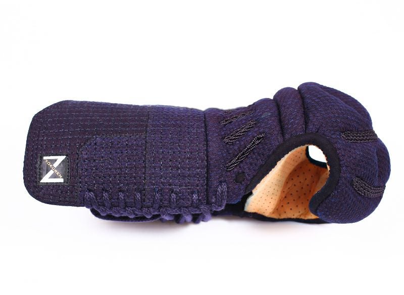 6mmCS軽量実戦型防具特練Z(面・甲手・垂３点セット)